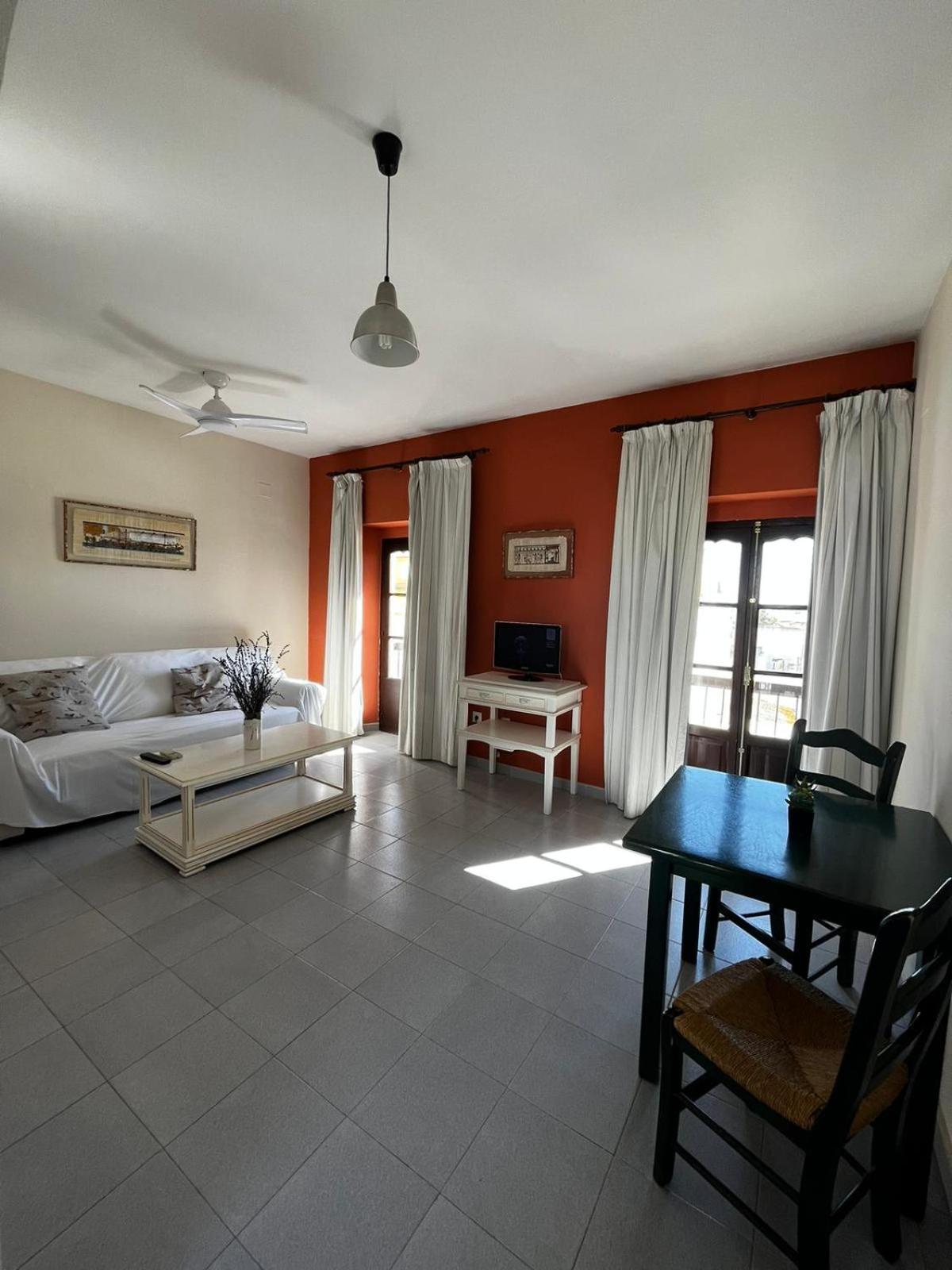 Apartamentos Larga 70 เอลปูแอร์โต เด ซานตามาริอา ภายนอก รูปภาพ